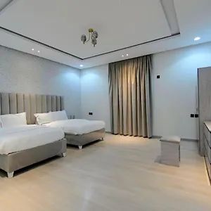 احجز هنا