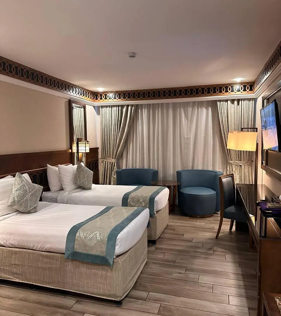 Violet Al Azizia Hotel Mecca 2*,